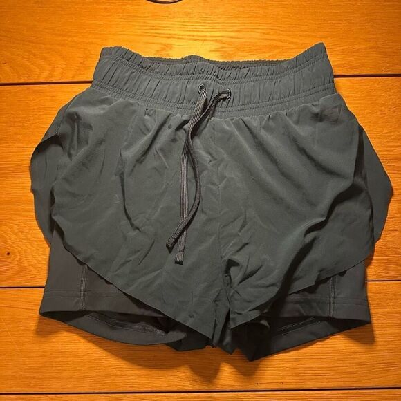 Gymshark athletic shorts xs blue lined - Picture 1 of 10